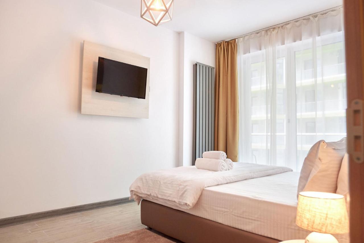 Fanta Sea Apartament Spa N Pool Beach Resort Нэводари Экстерьер фото