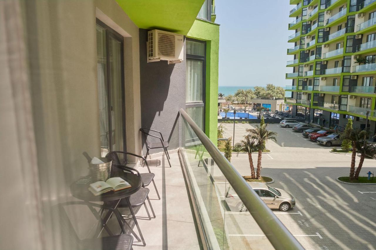 Fanta Sea Apartament Spa N Pool Beach Resort Нэводари Экстерьер фото